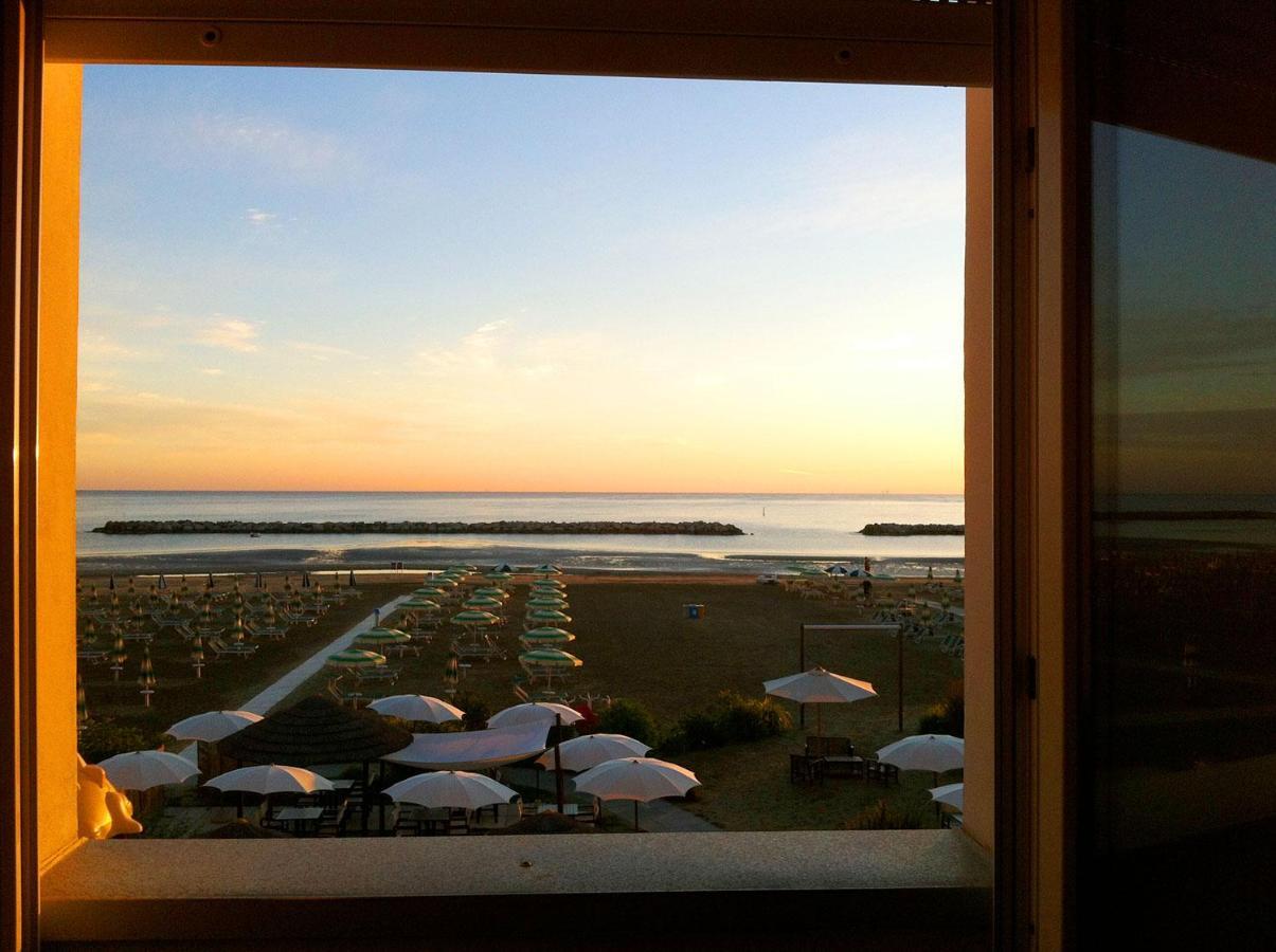 Sun Beach Residence Rimini Dış mekan fotoğraf
